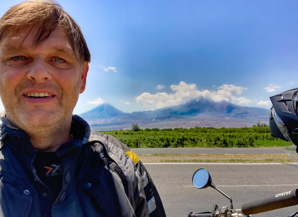 Der Berg Ararat von armenischer Seite