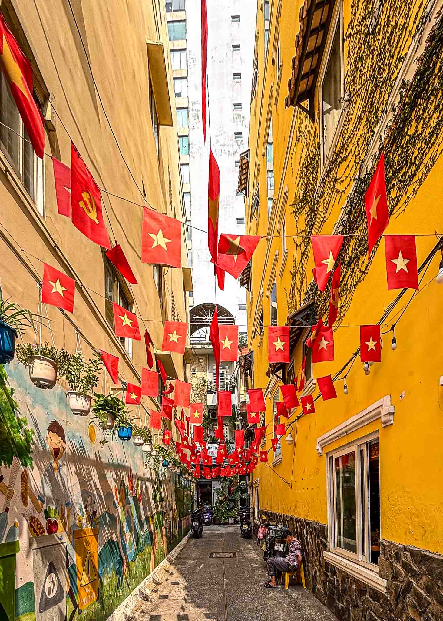 Gasse zum kleinen Hotel