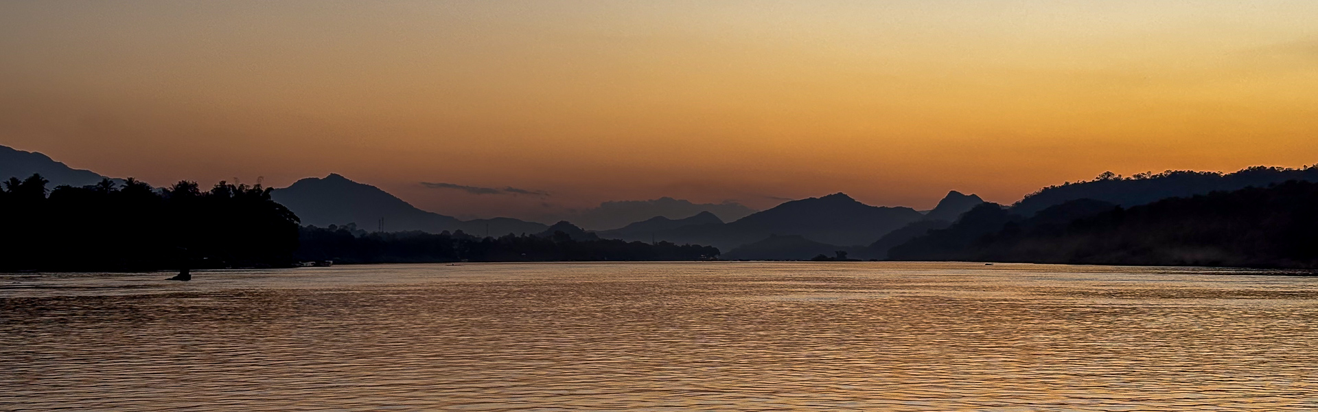 Abendrot über dem Mekong