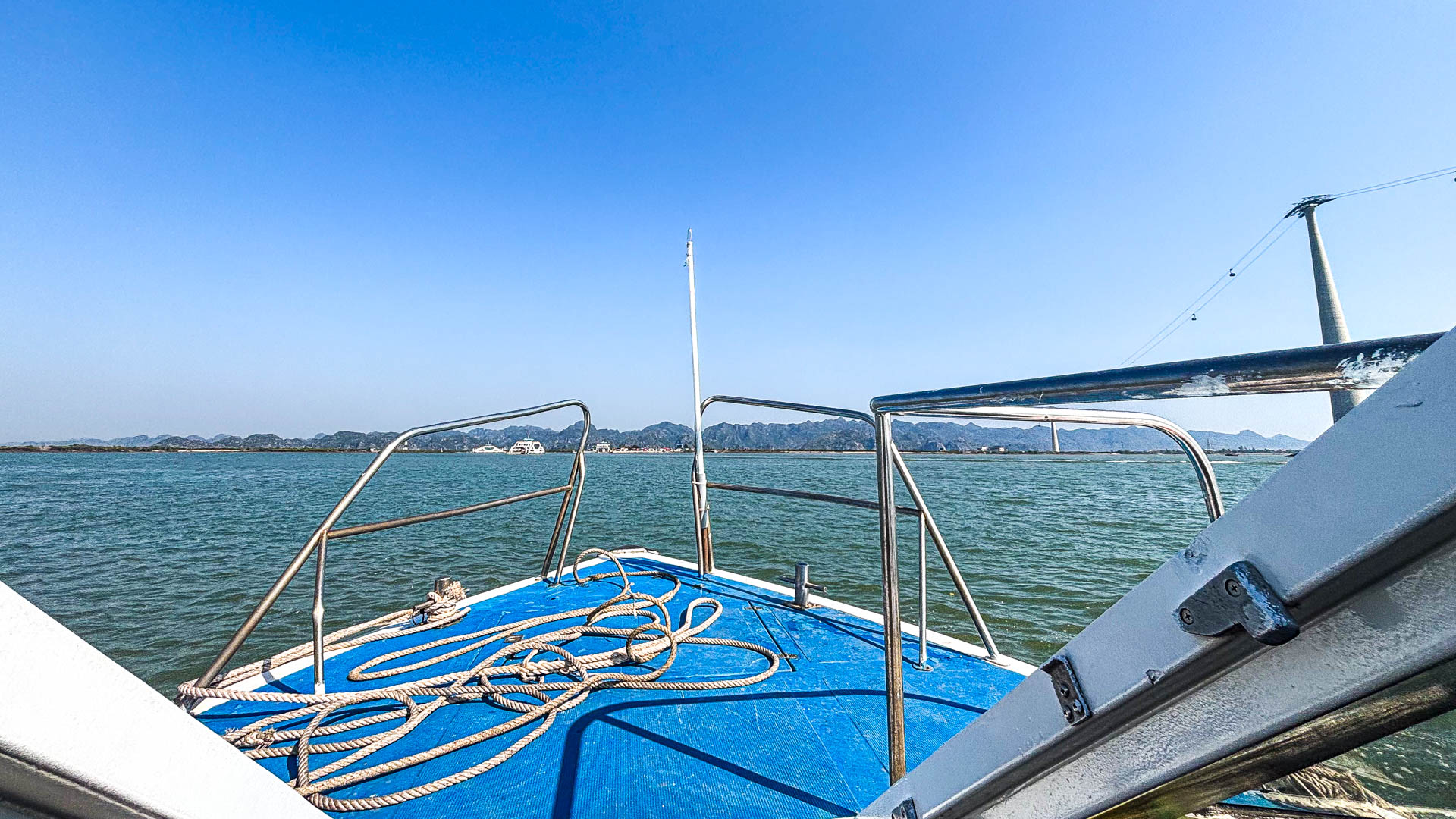 Überfahrt nach Cát Bà