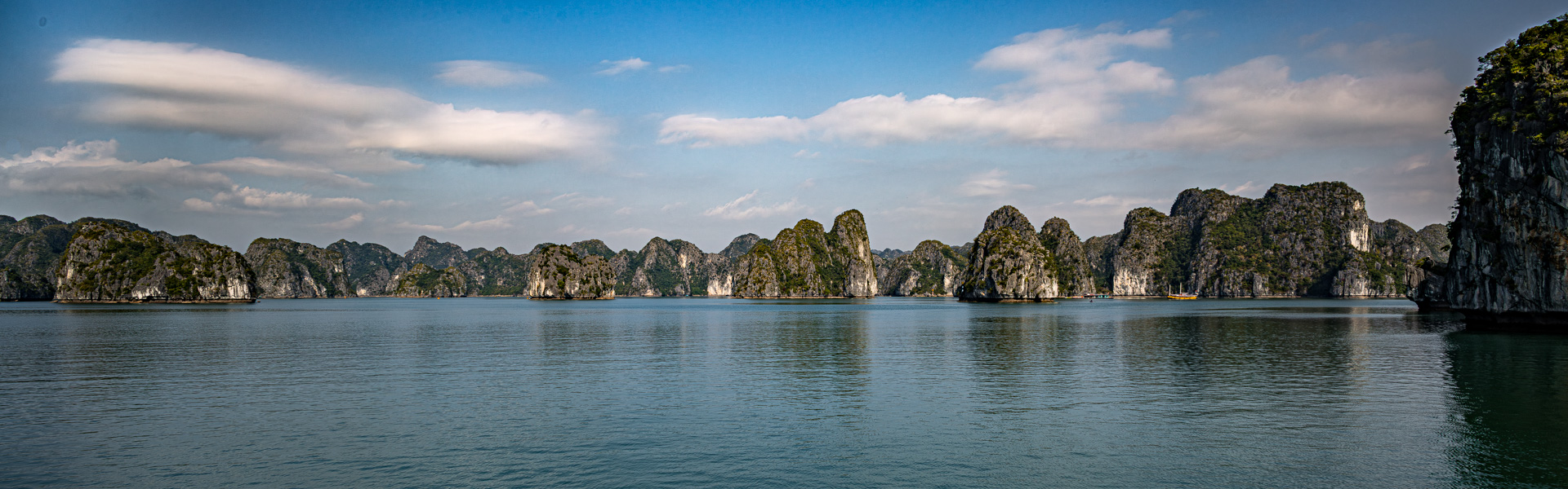 Ha Long, Kalkfelsen Panorama