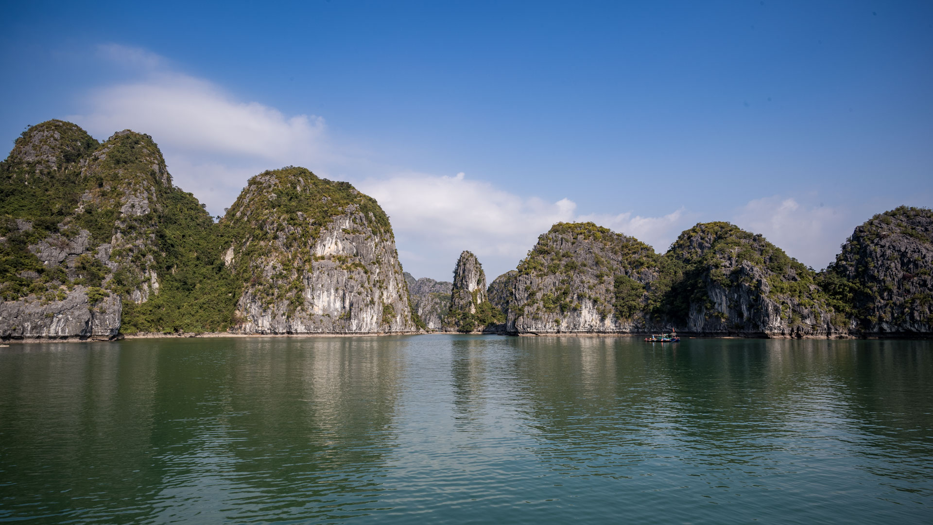 Somewhere Lan Ha Bay