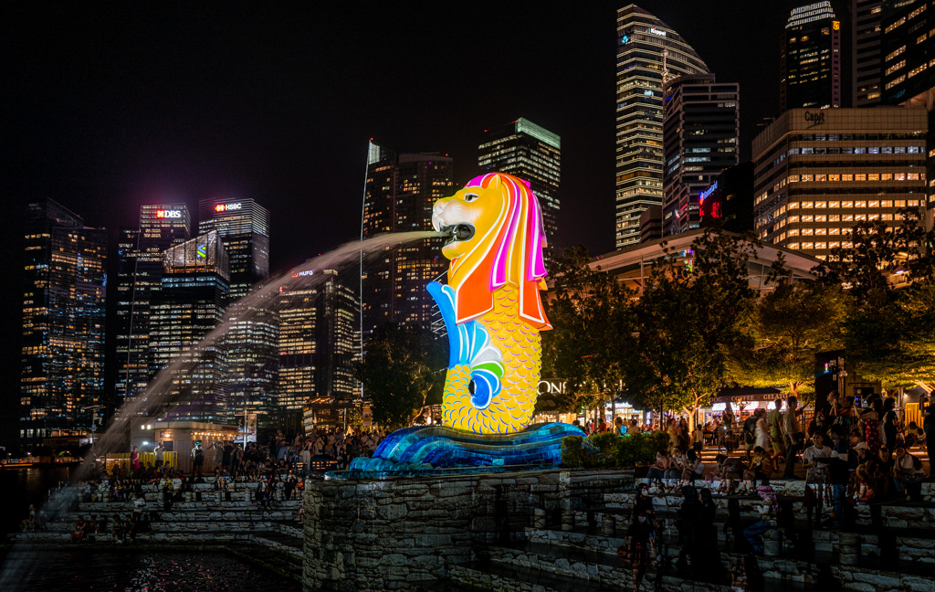 Illuminated Merlion, Singapur