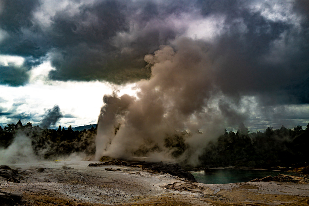 Pohutu Geysir