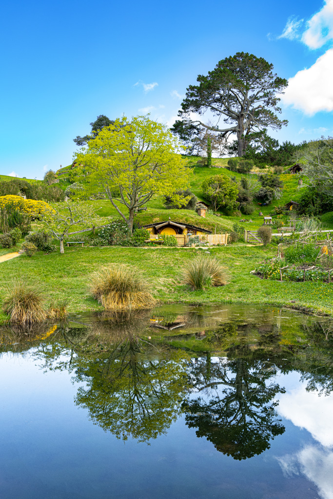 Hobbiton Towns Lake