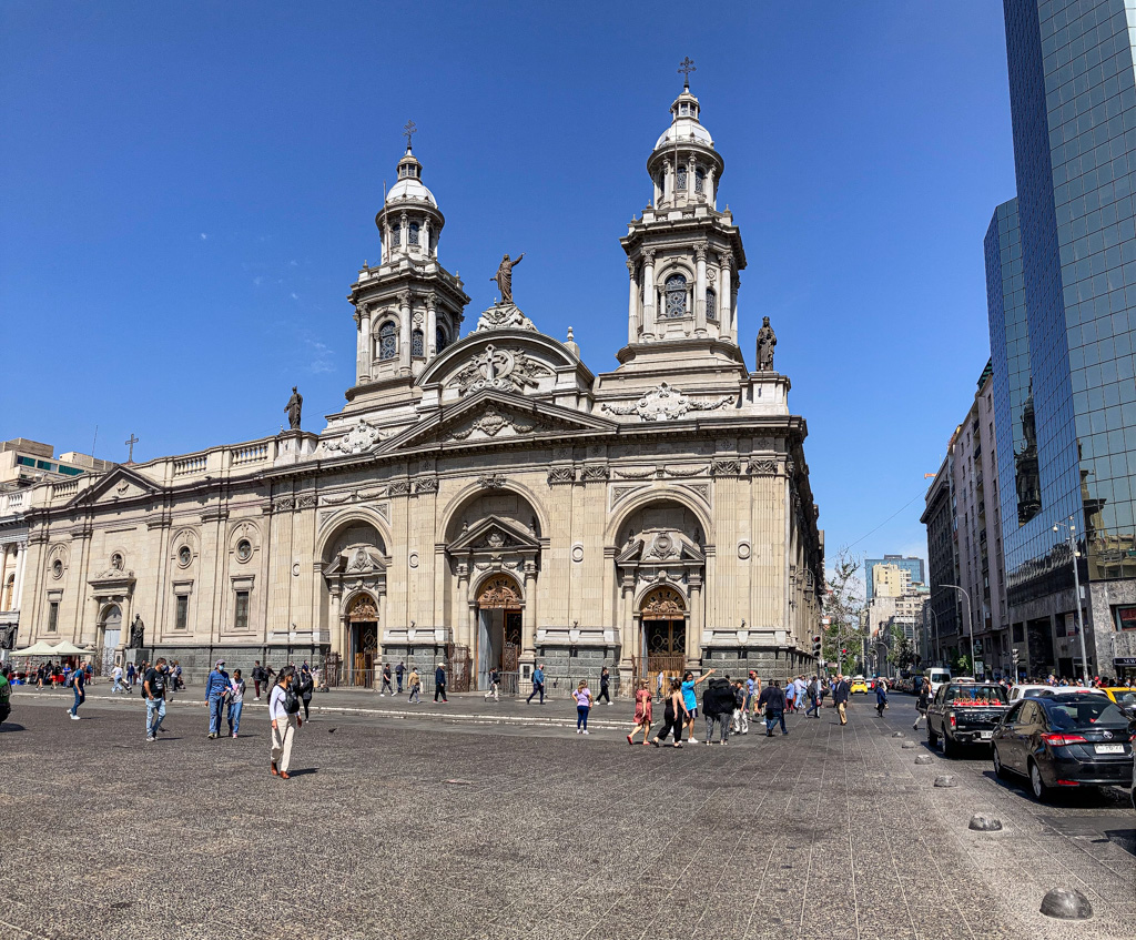Santiago Metropolitan Cathedral, Plaza de Armas