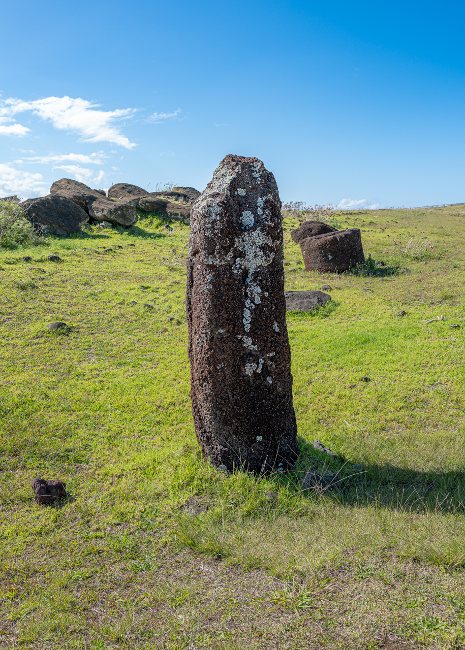 Vinapu, the female Moai