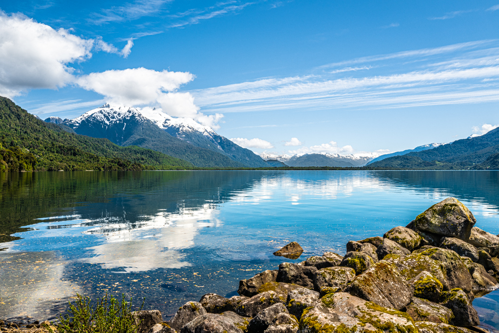 Lago Yelcho, Carretera Austral
