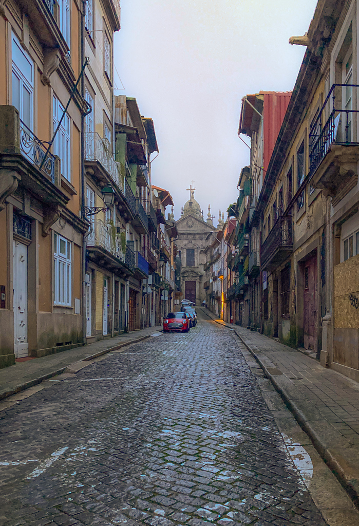 Rua de São Miguel, da wohne ich...