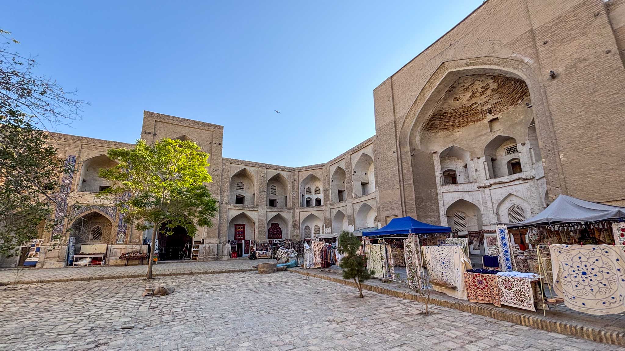Poi Kalon Moschee