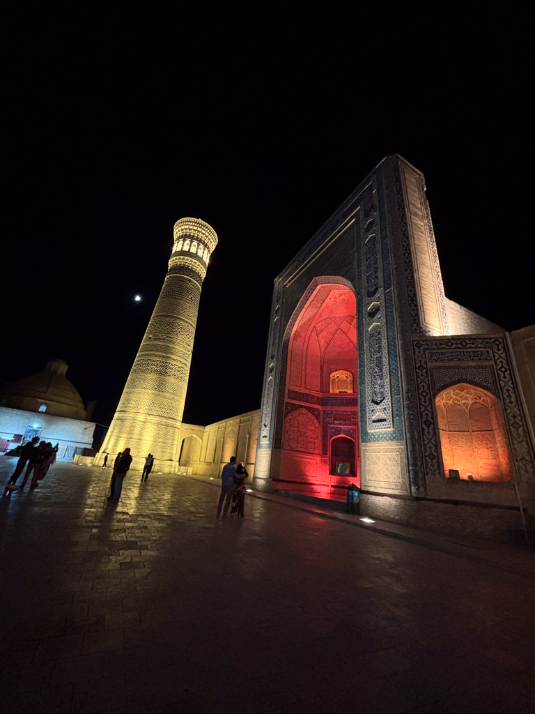 Po-i-Kalan mit Kalon-Minarett