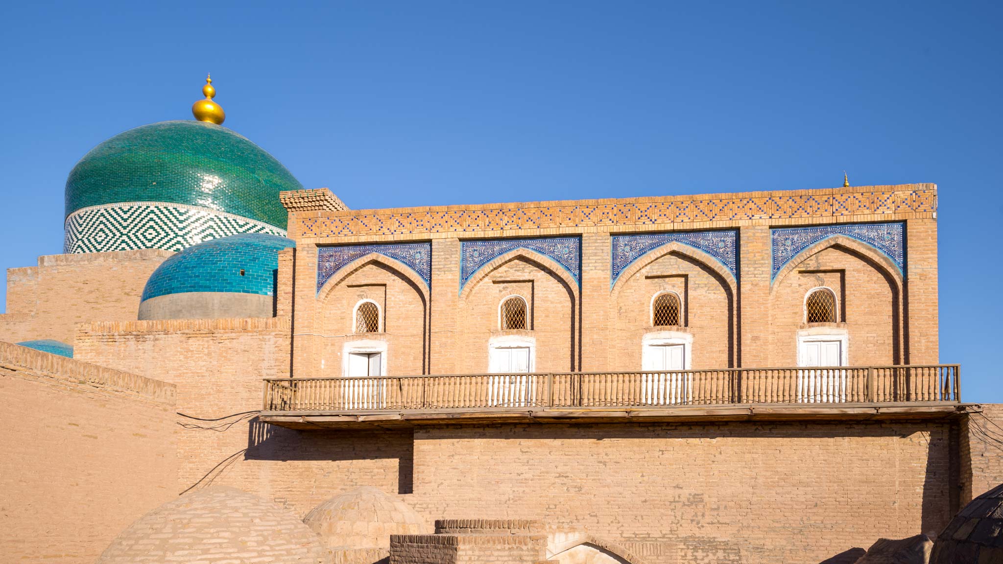 Pahlavan Mahmoud Mausoleum