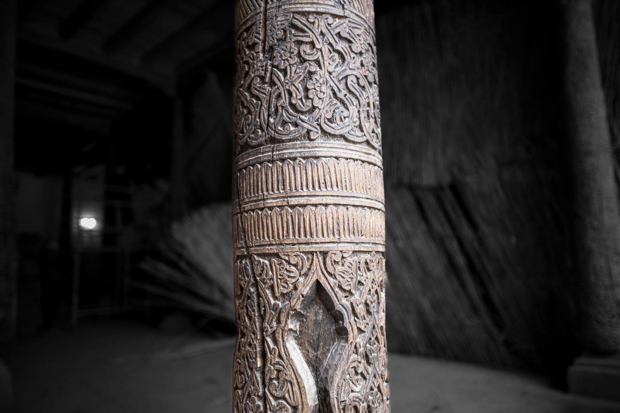 Holzsäule in der Juma masjid