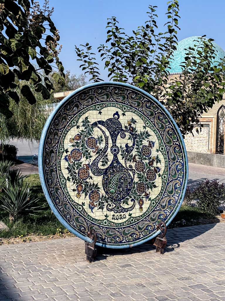 International Ceramics Center, Rishtan