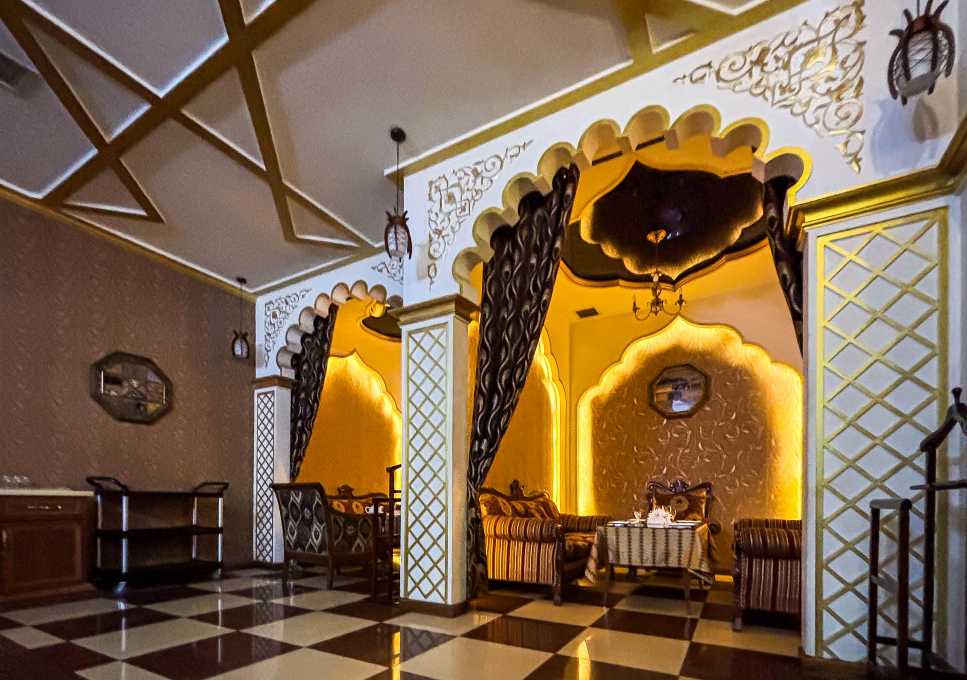 Nicht gemütlich – für Suppe reicht's, Restaurant in Taschkent