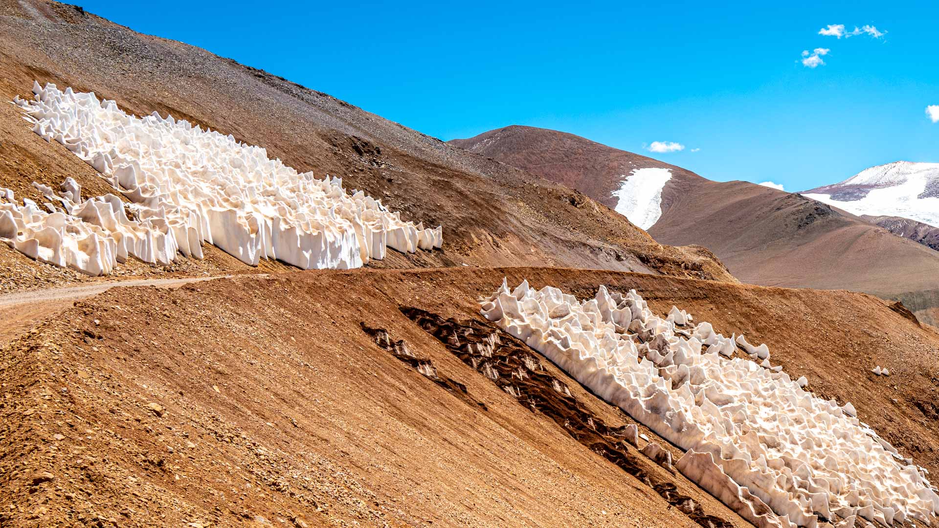 Büßereis am Paso Agua Negra, Argentinien