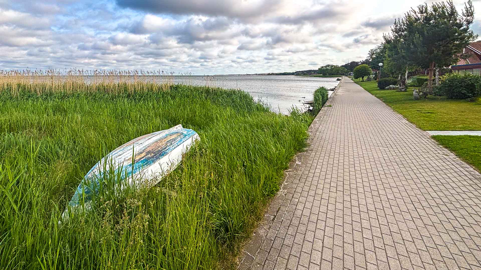 Uferpromenade in Nida an der Kurischen Nehrung