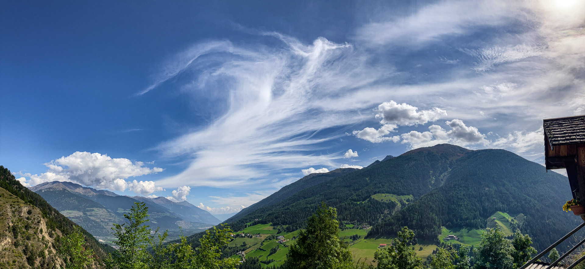 Wolkenzauber am Archaikweg