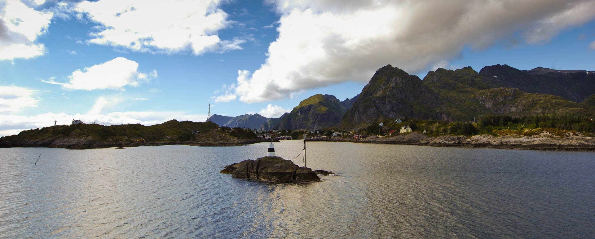 Approaching the Lofoten, weather changed completely