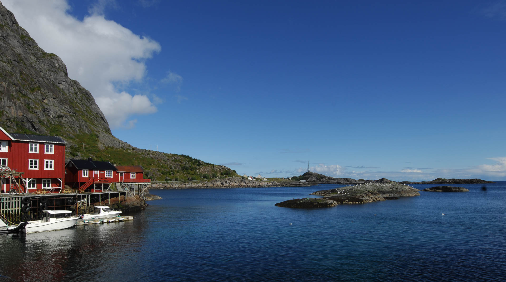 Å (name of the town), old fishing huts, today some are used as rooms for tourists