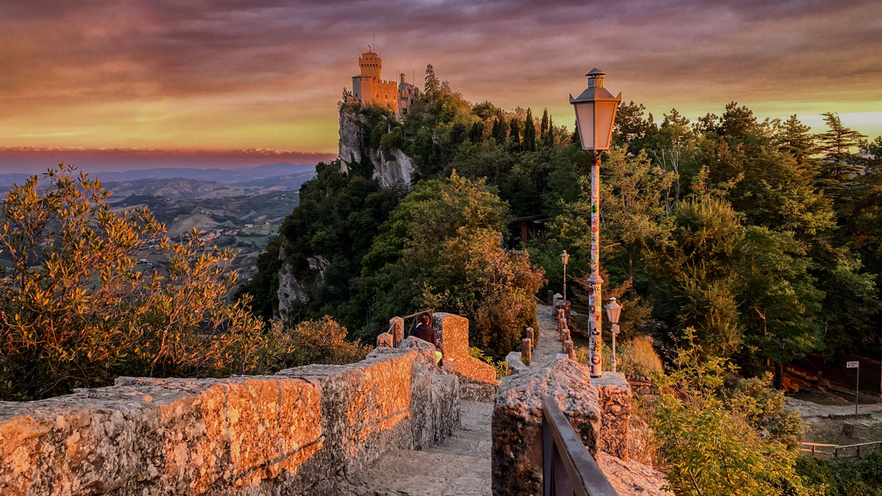 Passo delle Streghe und Turm II im Abendlicht