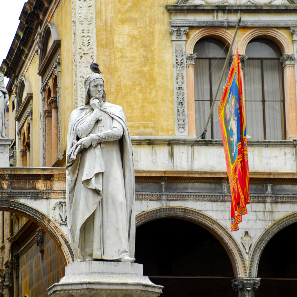 Dante Alighieri, Verona, Italy
