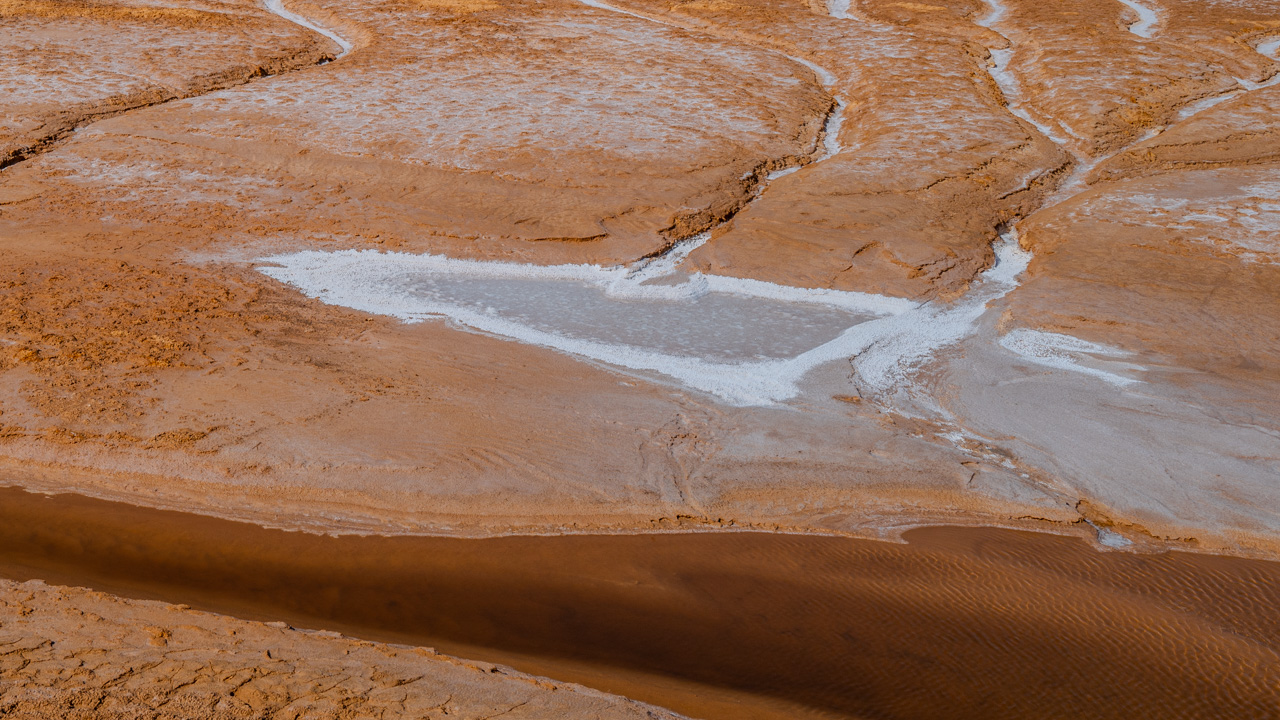 Salzlache im Chott el Djerid