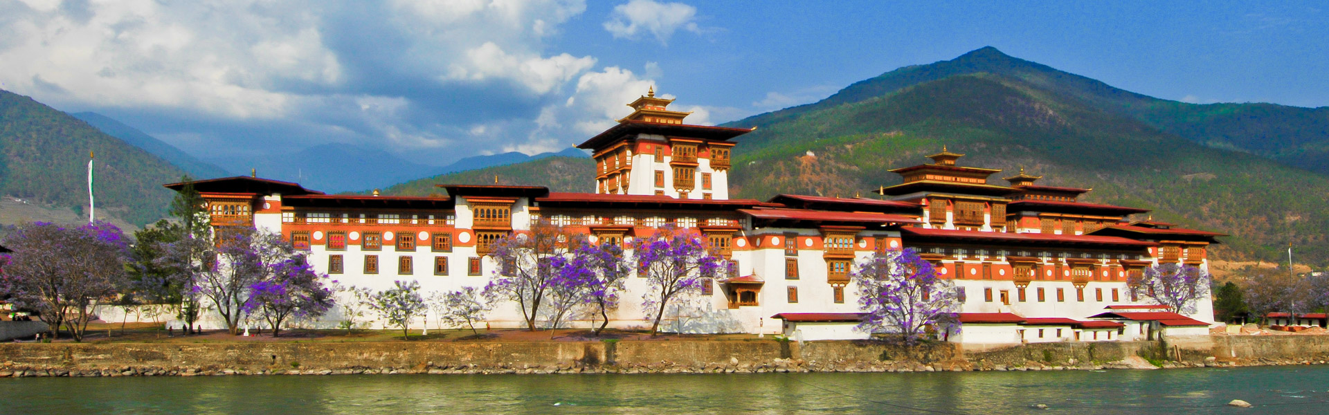 The phantastic Punakha Dzong, Bhutan