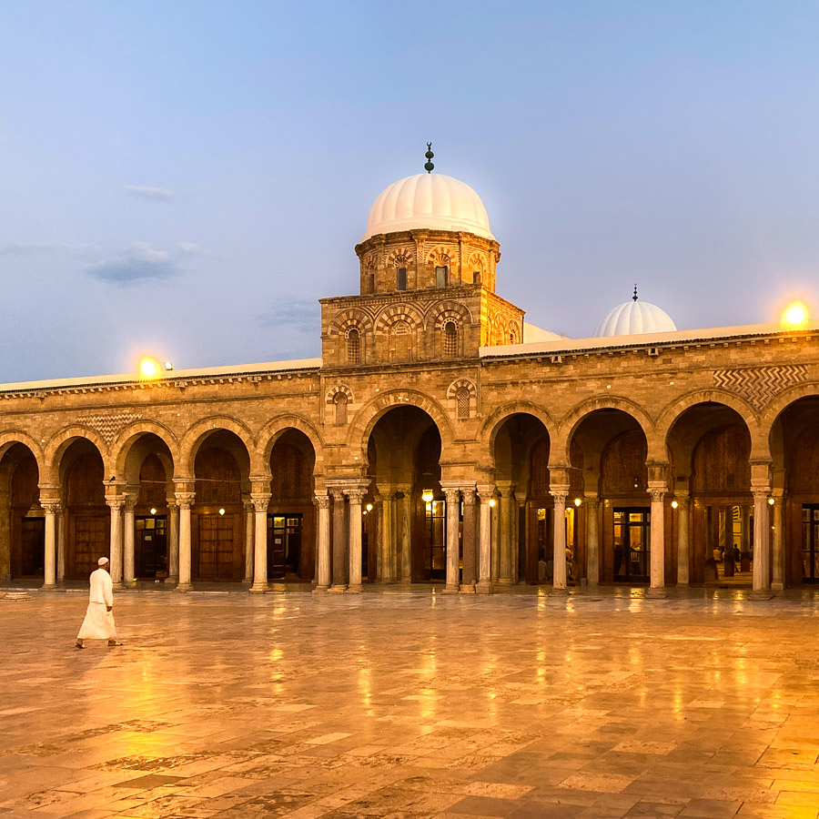 Ez-Zitouna-Moschee. Tunis Ez-Zitouna-Moschee. Tunis