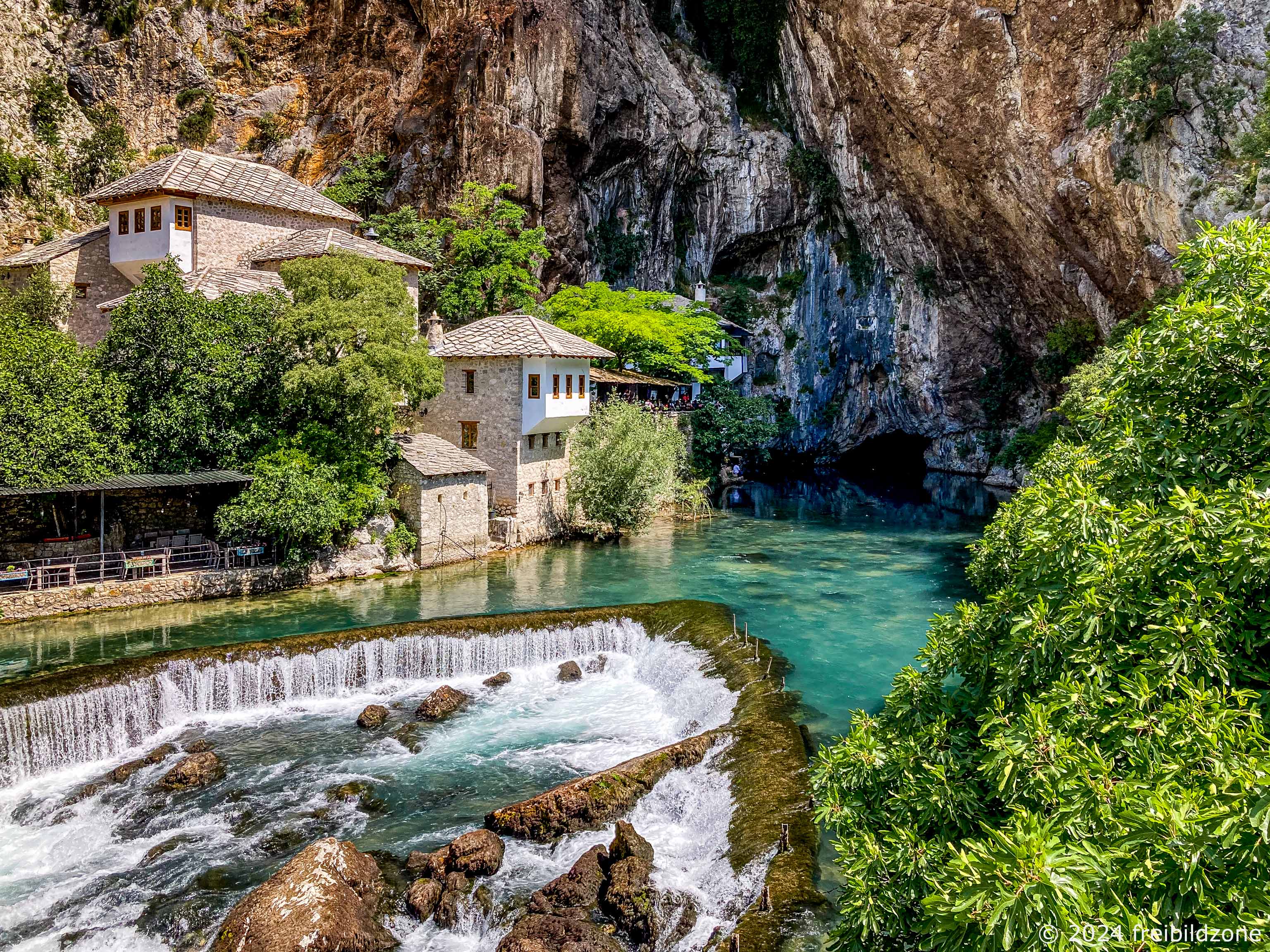 Monastery, Vrelo Bune