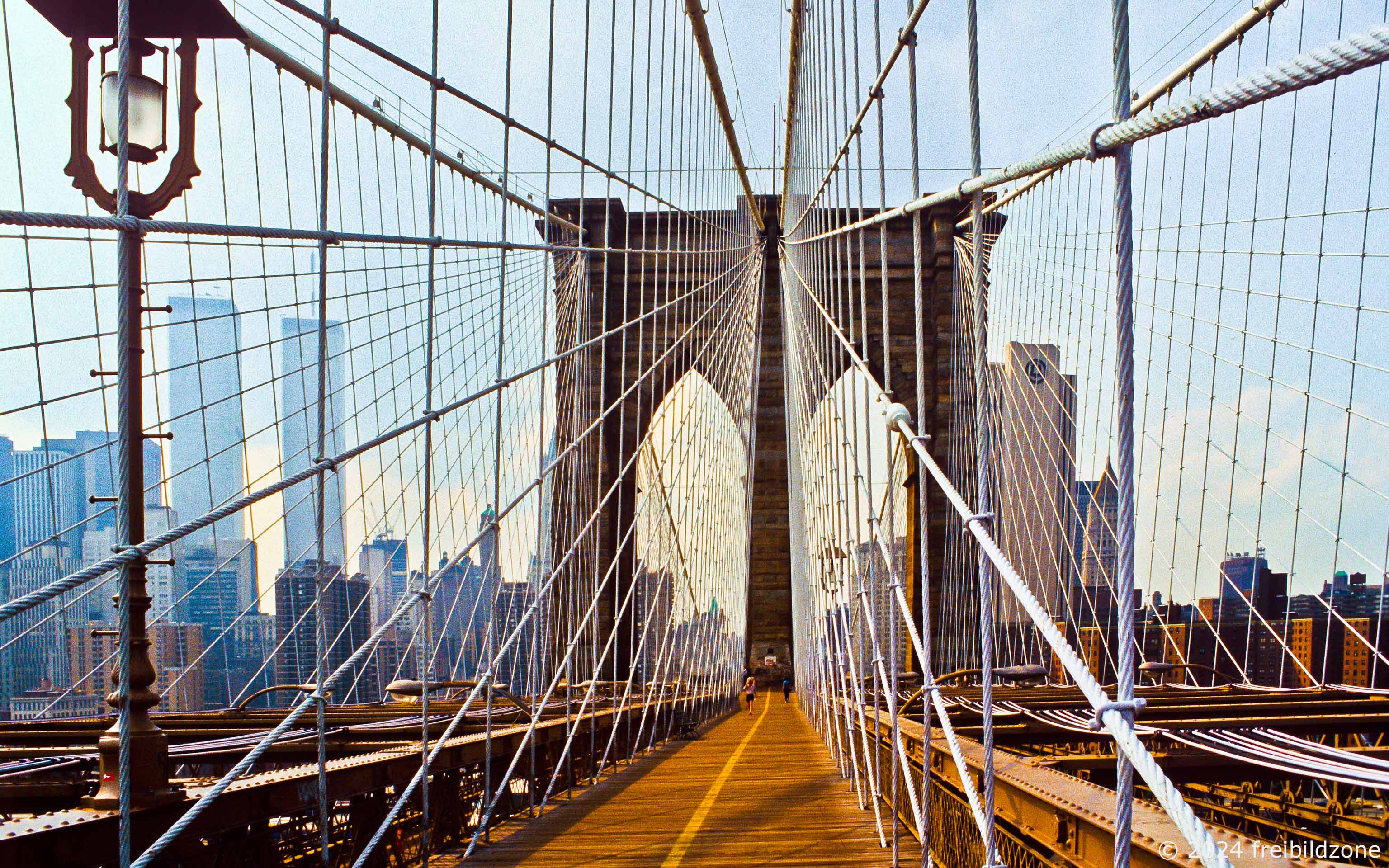 Brooklyn Bridge, New York, USA
