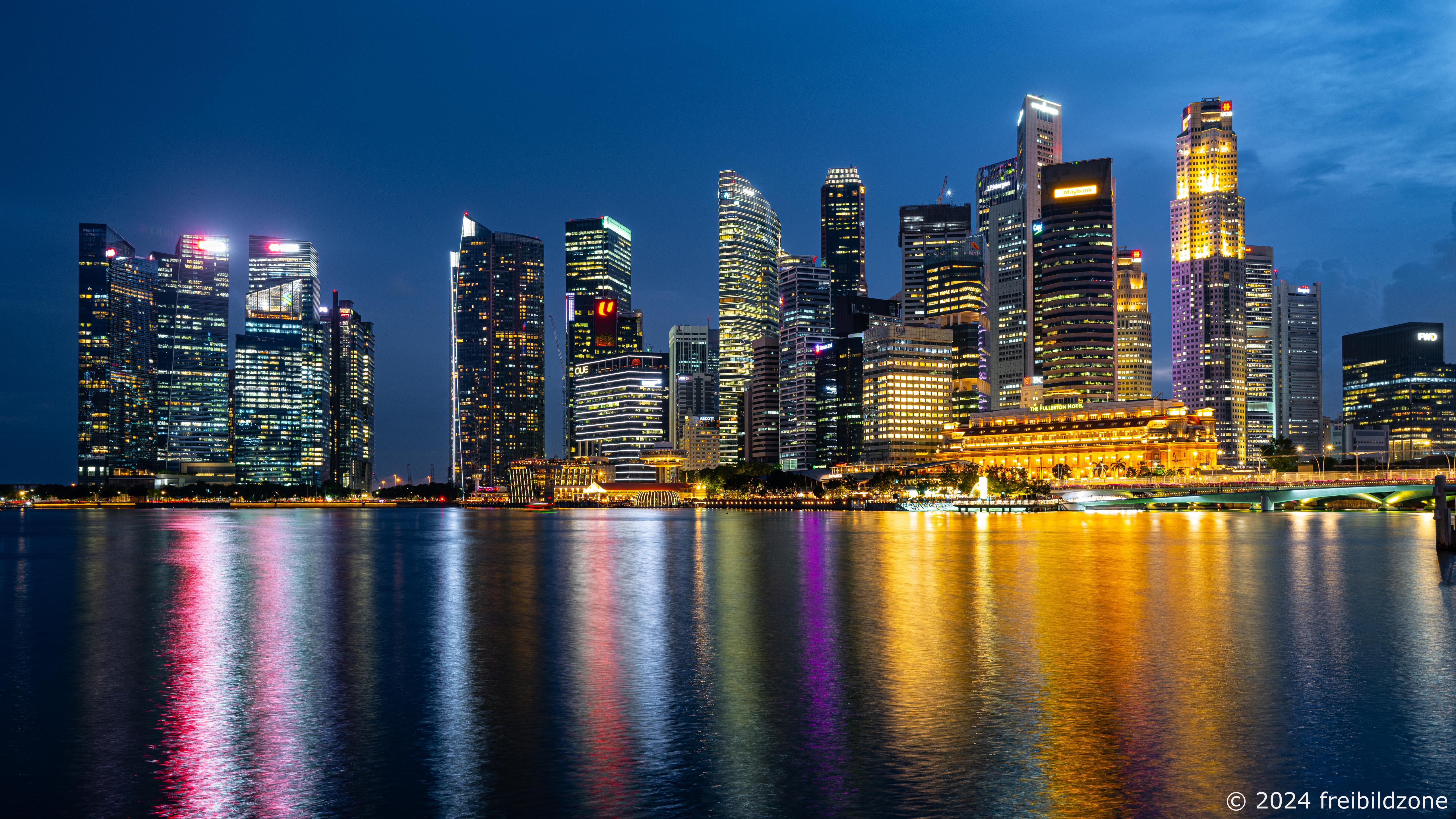 Singapore, blue hour