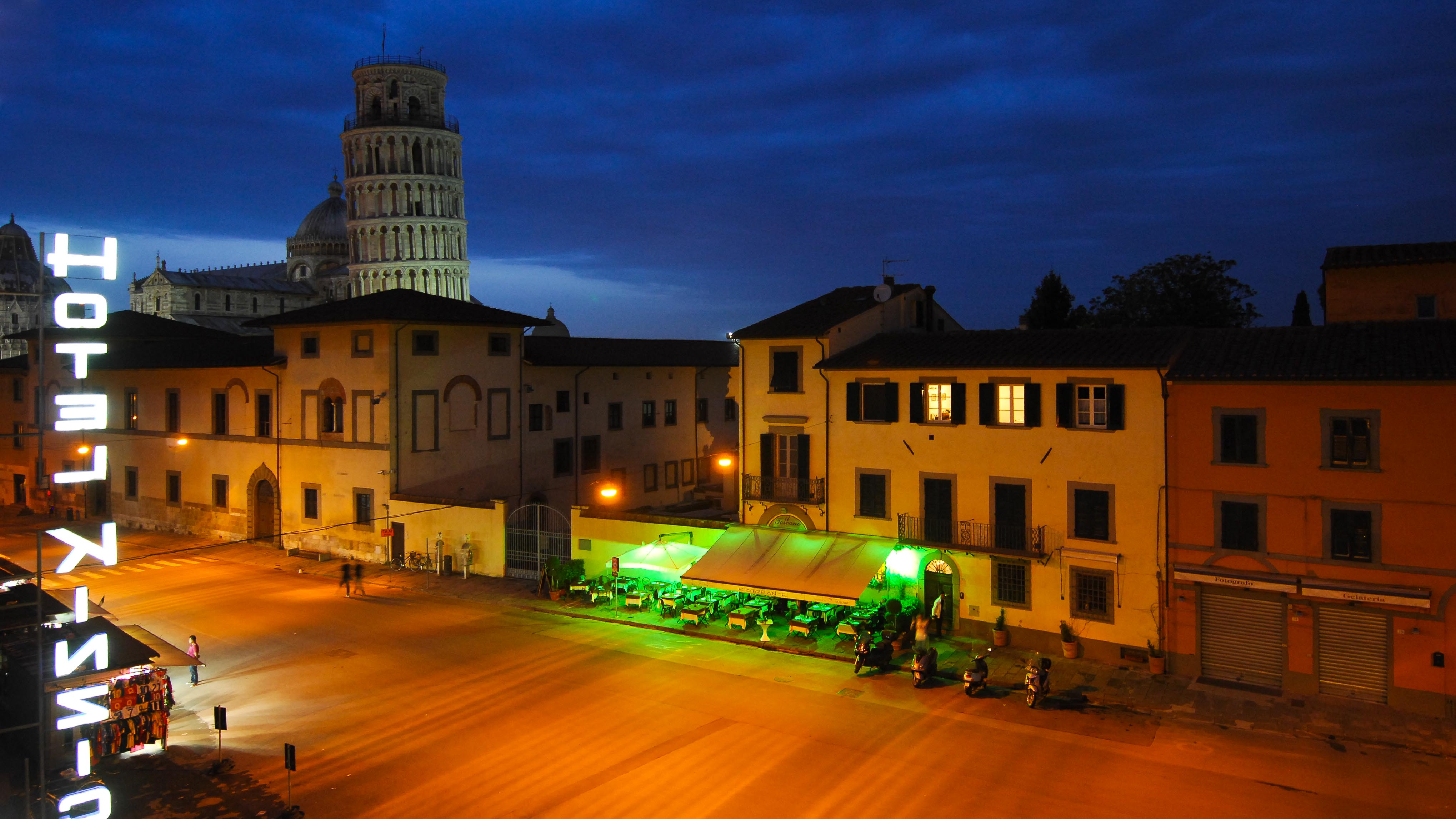 Overnight stay, Piazza Arcivescovado, Pisa, Italy