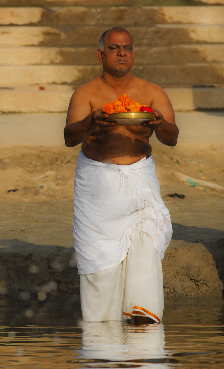 Morning rituals at Varanasi, Uttar Pradesh