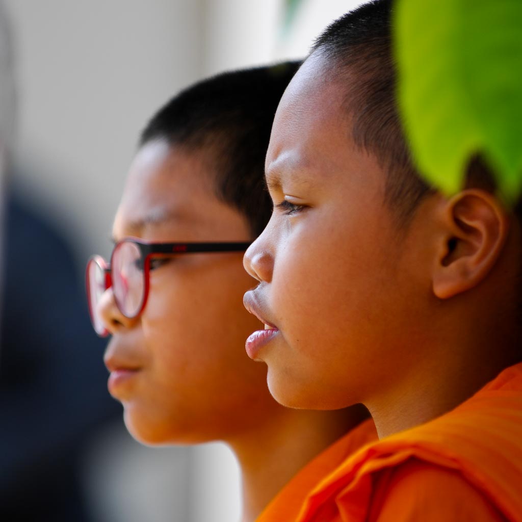 Young monks, Wat Pho, Bangkok, Thailand