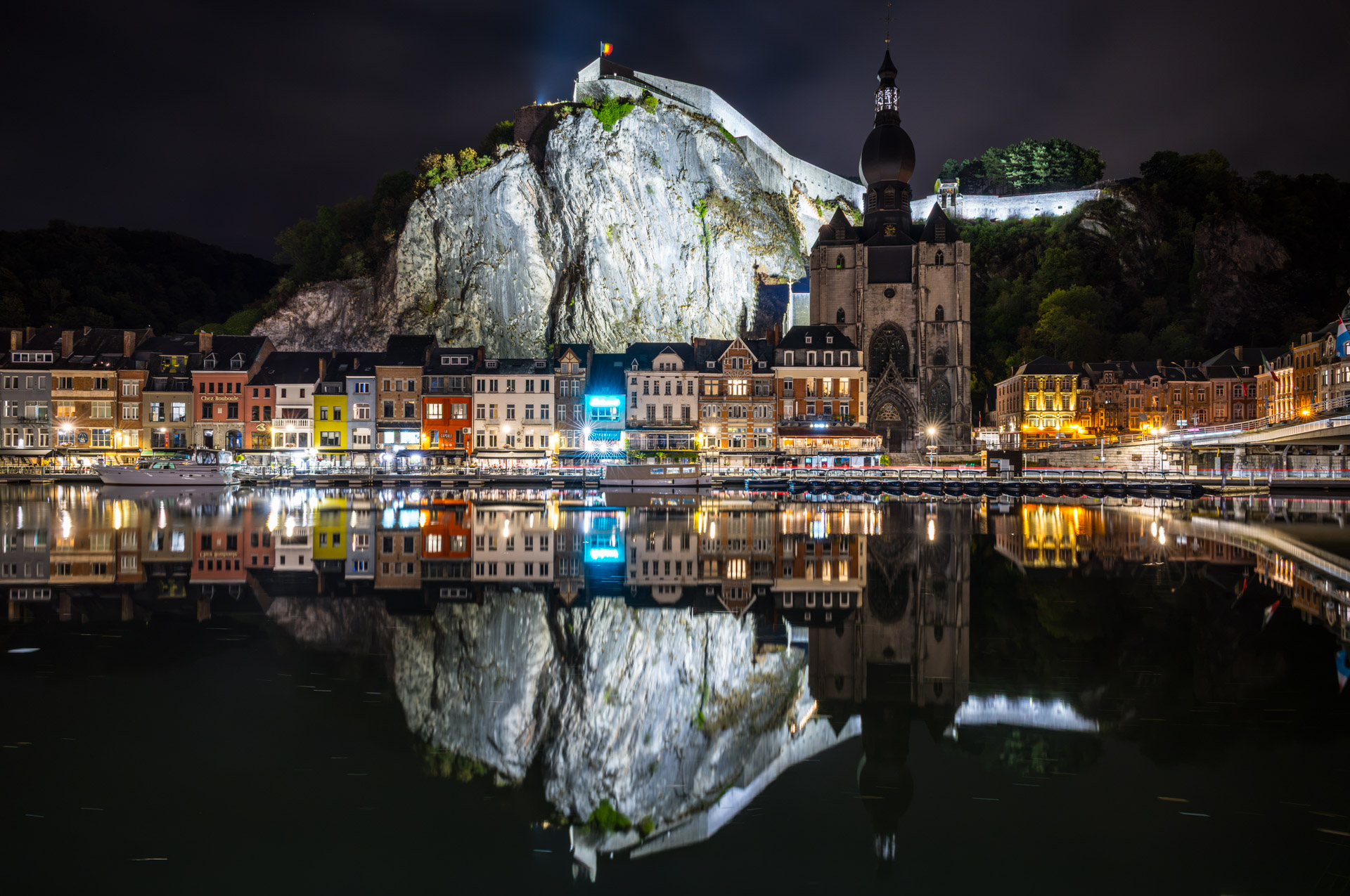 Dinant an der Maas bei Nacht Dinant an der Maas bei Nacht