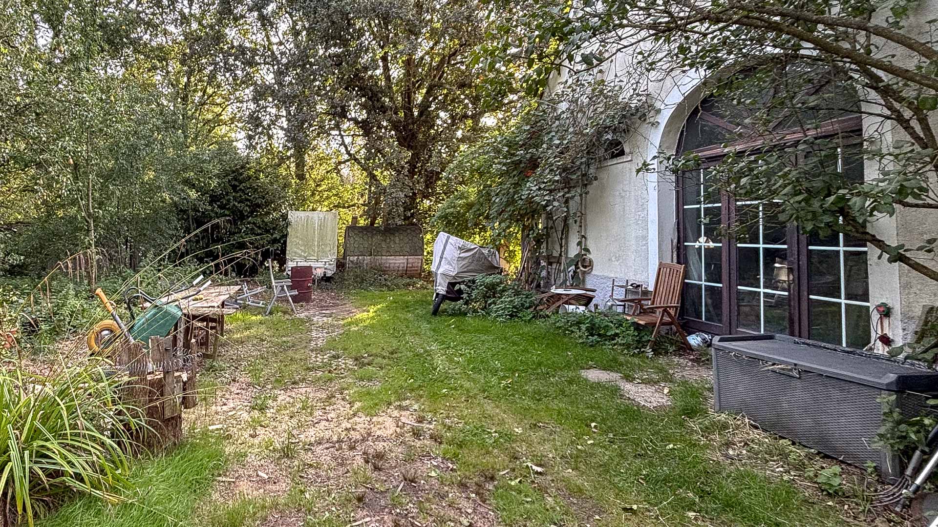 Idyllischer Ort – vorübergehend geparkt Idyllischer Ort – vorübergehend geparkt