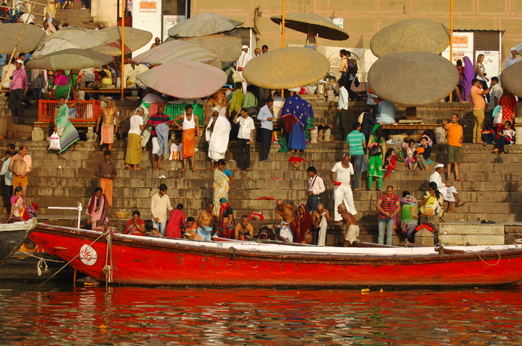 Morning rituals at Varanasi, Uttar Pradesh
