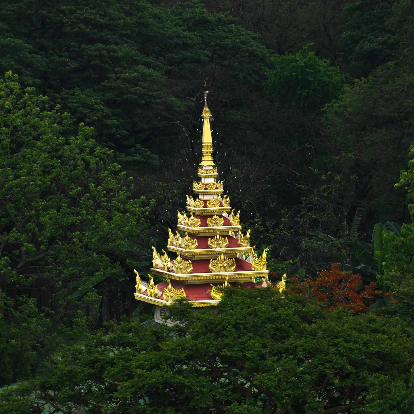 Great Golden Royal Palace of Mandalay (Mya Nan San Kyaw)