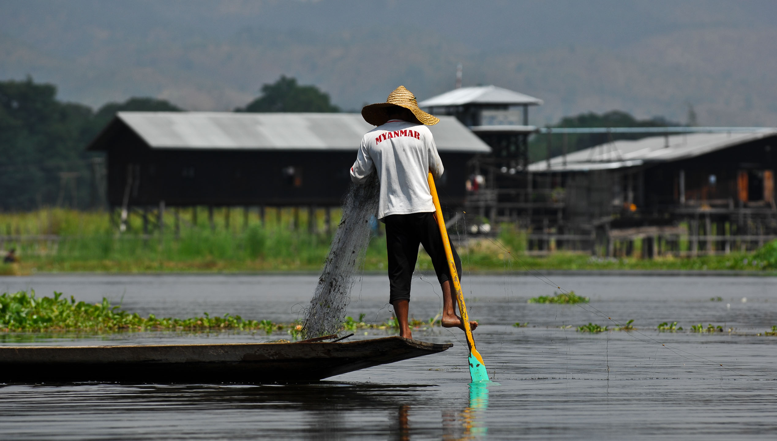 Leg-rowing fishermen, Inle Lake