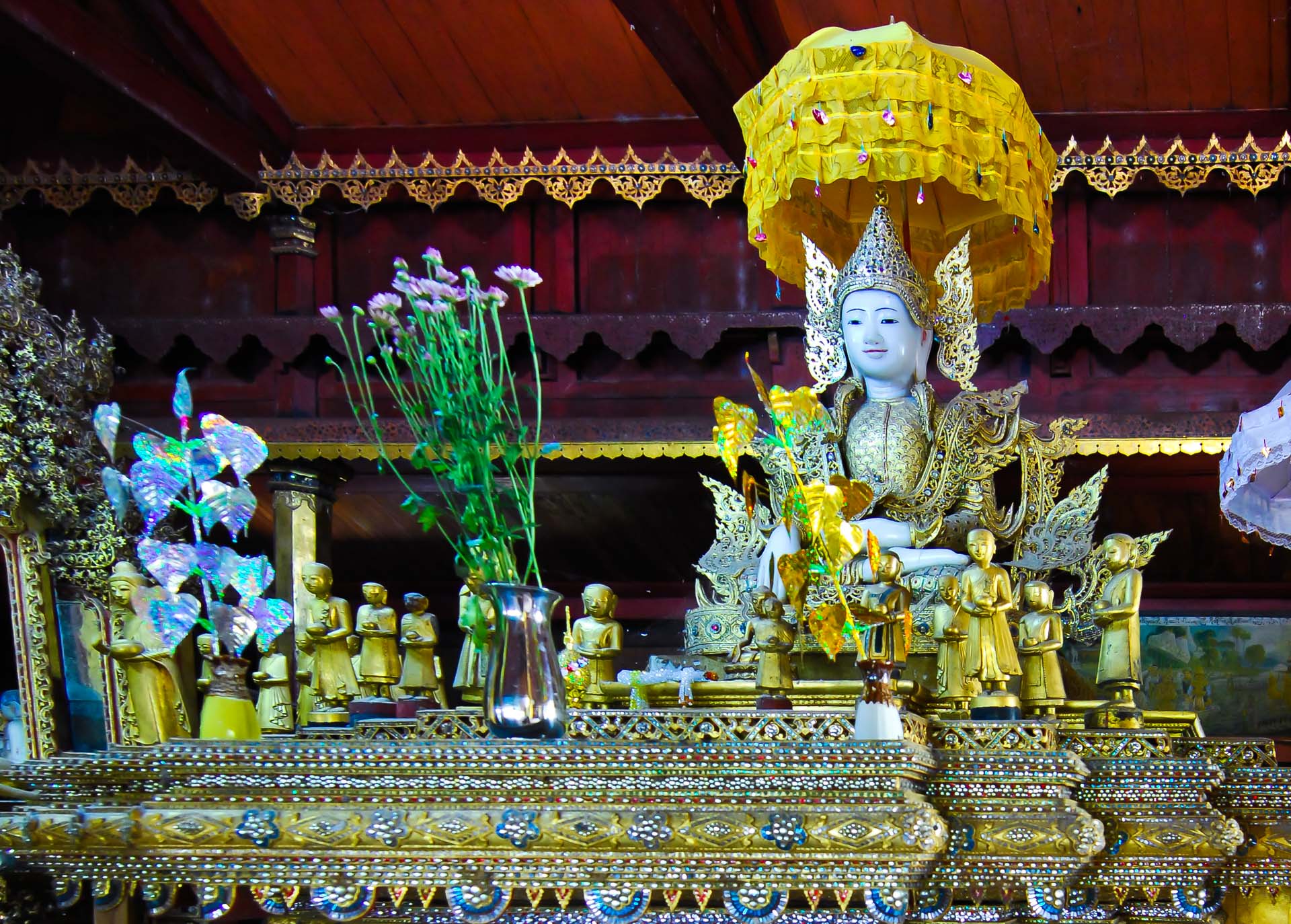 Buddha Shrine, Nga Hpe Kyaung Monastery, Inle Lake