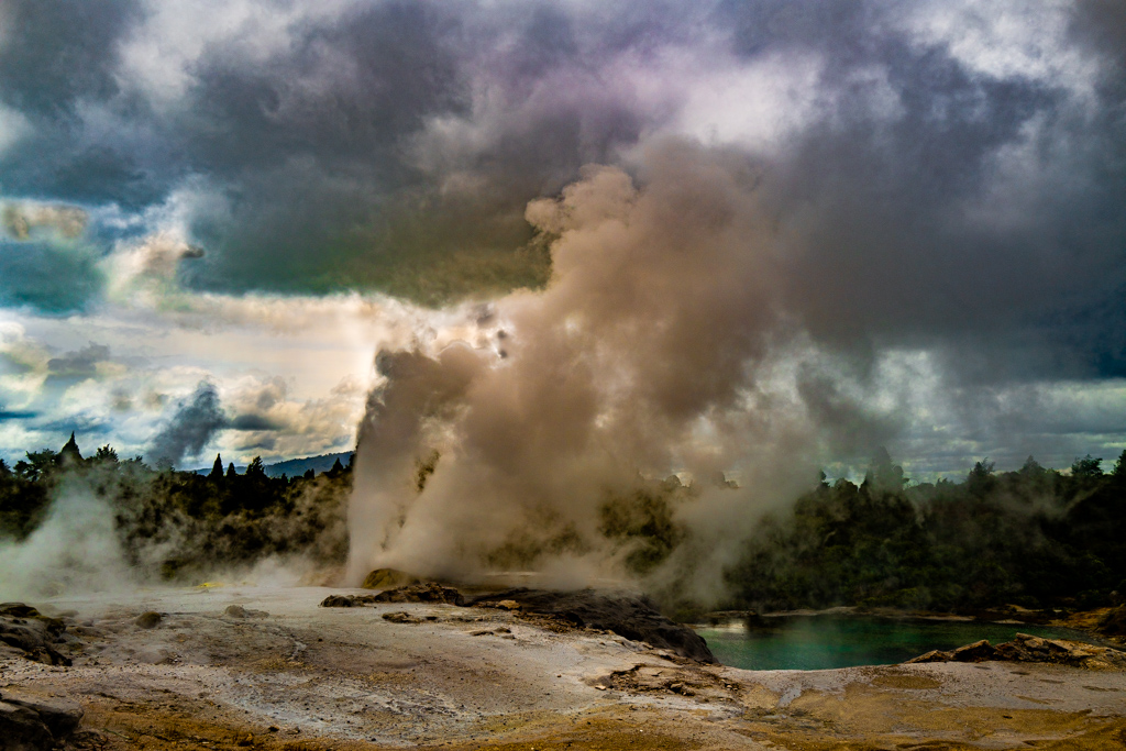 Pohutu Geysir, Rotorua