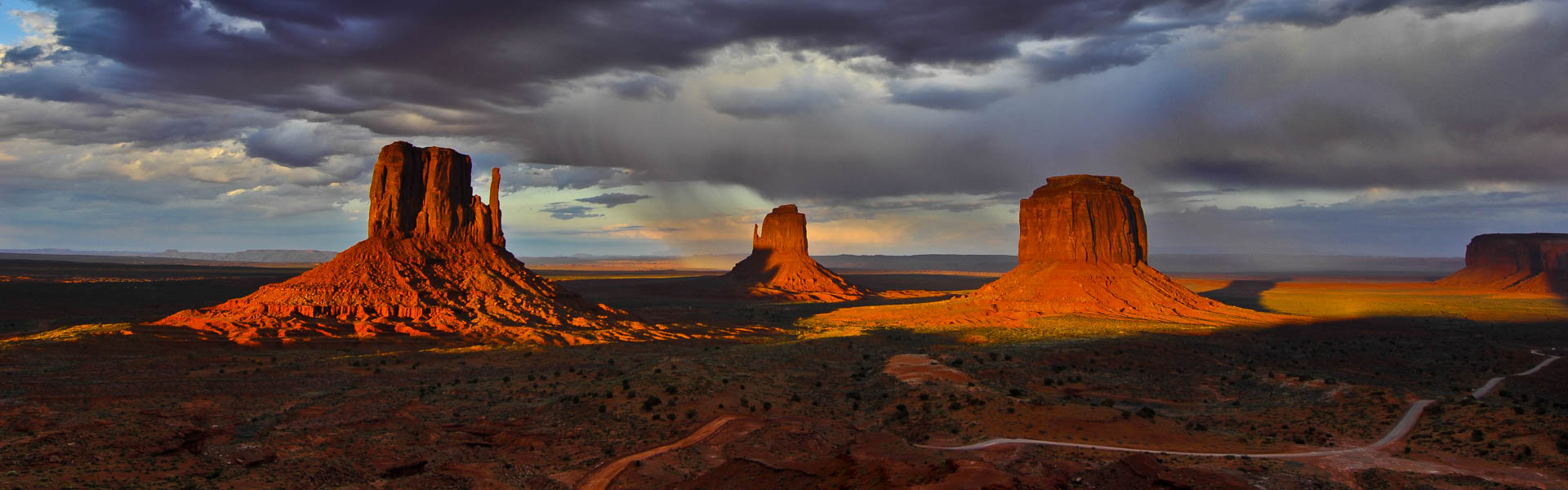 Sunset at Monument Valley, USA