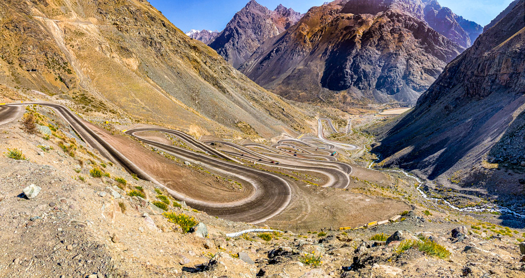 Los Caracoles, Chile