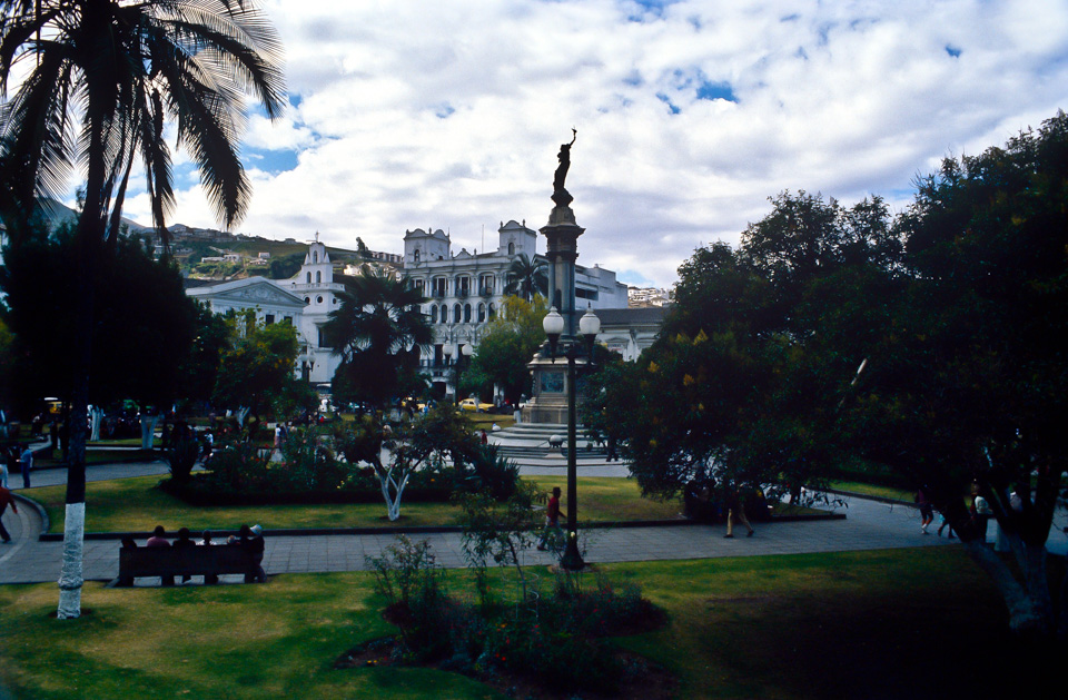 Plaza de armas, Quito Ecuador