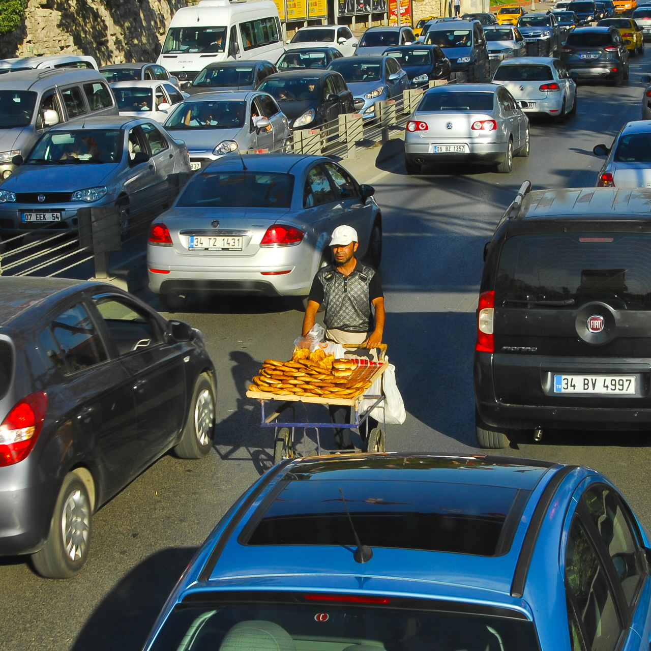 Simit street vendor