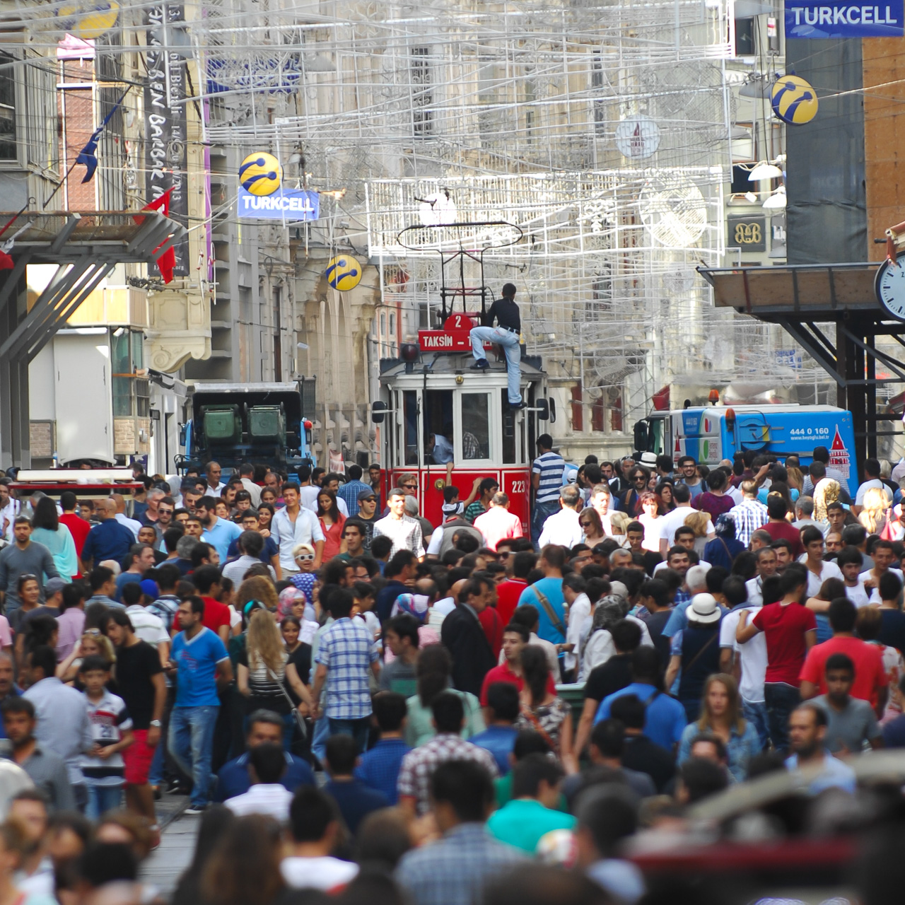 Taksim Square to Tünel