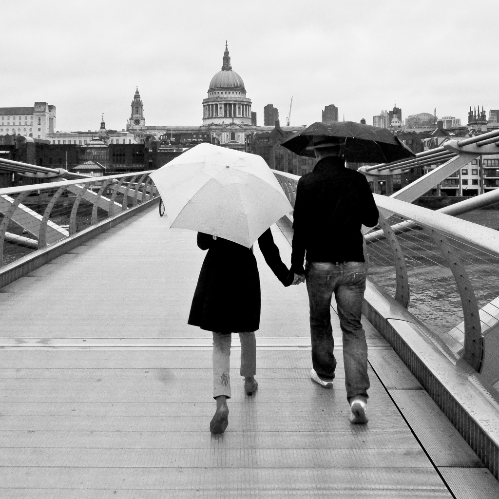 Crossing Millenium Bridge, London