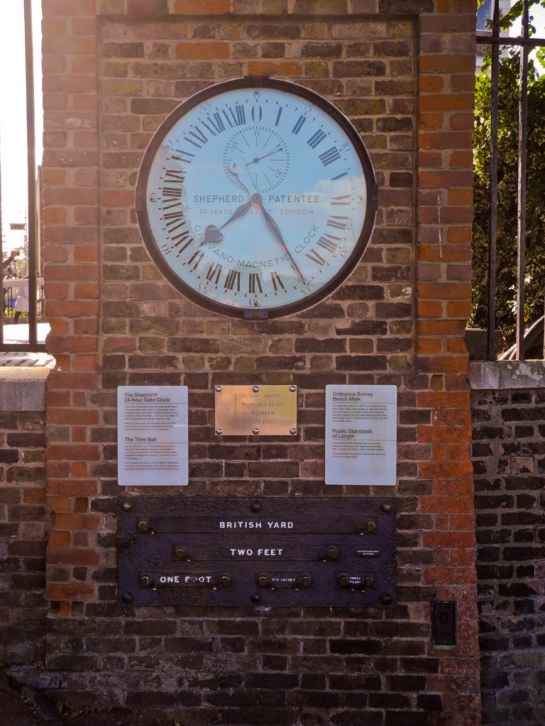 24 hours clock at Greenwich