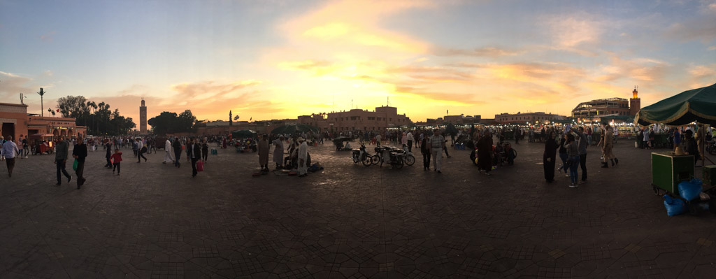 Djemaa el Fna at sunset